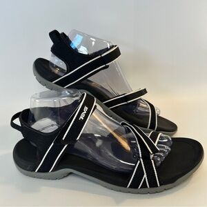 TEVA Verra Women’s 10 Hiking Sandal Black White‎ Solid Neutral